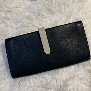 LEATHER Long wallet snap closure 12 card compartments 2 bill compartments women